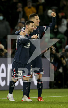 2021-12-07 - Lionel Messi of PSG celebrates his second goal with Ander Herrera during the UEFA Champions League, Group A football match between Paris Saint-Germain (PSG) and Club Brugge on December 7, 2021 at Parc des Princes stadium in Paris, France - PARIS SAINT-GERMAIN VS CLUB BRUGGE - UEFA CHAMPIONS LEAGUE - SOCCER