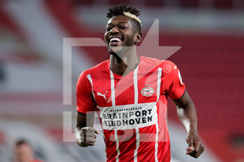 2021-11-20 - Ibrahim Sangare of PSV celebrates after scoring his sides first goal during the Netherlands championship Eredivisie football match between PSV and Vitesse on November 20, 2021 at the Philips Stadion in Eindhoven, Netherlands - PSV VS VITESSE - NETHERLANDS EREDIVISIE - SOCCER