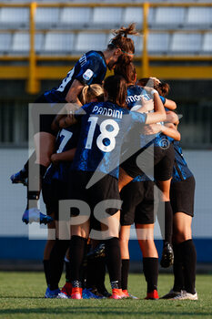 2021-09-05 - Le giocatrici dell’ FC Internazionale esultano dopo il gol del vantaggio di Gloria Marinelli (FC Internazionale) - INTER - FC INTERNAZIONALE VS LAZIO WOMEN - ITALIAN SERIE A WOMEN - SOCCER