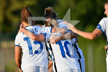 2021-09-12 - Tatiana Bonetti (Inter) celebrates after scoring a goal with her  teammates - EMPOLI LADIES VS INTER - FC INTERNAZIONALE - ITALIAN SERIE A WOMEN - SOCCER