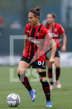 2021-09-25 - Veronica Boquete (AC Milan) palla al piede - AC MILAN VS US SASSUOLO - ITALIAN SERIE A WOMEN - SOCCER