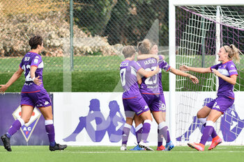 2021-10-02 - Esultanza Fiorentina Femminile - ACF FIORENTINA VS UC SAMPDORIA - ITALIAN SERIE A WOMEN - SOCCER