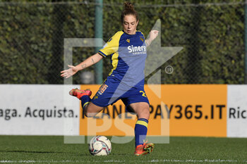 2021-12-04 - Alessia Rognoni of Hellas Verona during the 10th day of the Serie A Championship between S.S. Lazio Women and Hellas Verona Women at the stadio Mirko Fersini on 4th of December, 2021 in Formello, Italy. - LAZIO WOMEN VS HELLAS VERONA WOMEN - ITALIAN SERIE A WOMEN - SOCCER