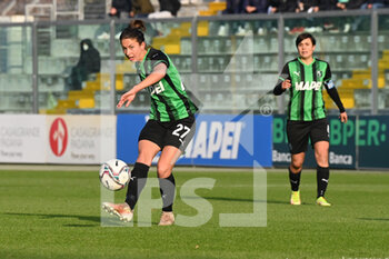 2021-12-04 - Erika Santoro (Sassuolo woman) in action - US SASSUOLO VS JUVENTUS FC - ITALIAN SERIE A WOMEN - SOCCER