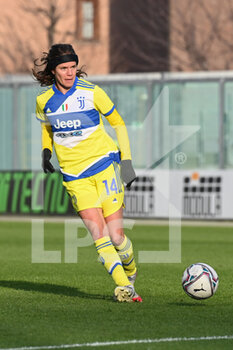 2021-12-04 - Sofie Pedersen (juventus woman) in action - US SASSUOLO VS JUVENTUS FC - ITALIAN SERIE A WOMEN - SOCCER