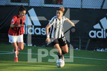 2021-12-12 - Cristiana Girelli (Juventus Women) - JUVENTUS FC VS AC MILAN - ITALIAN SERIE A WOMEN - SOCCER