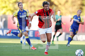 2021-08-29 - Valentina Giacinti (AC Milan) in action - AC MILAN VS HELLAS VERONA WOMEN - ITALIAN SERIE A WOMEN - SOCCER