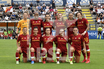 2021-10-02 - AS Roma team during the Women Serie A match between AS Roma and Juventus at Tre Fontane Stadium on October 02, 2021 in Rome, Italy.  - ROMA WOMEN VS JUVENTUS FEMMINILE - ITALIAN SERIE A WOMEN - SOCCER