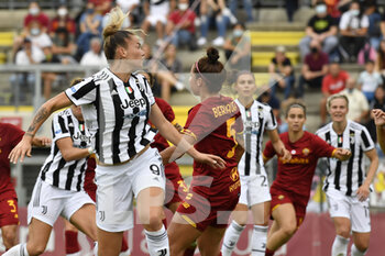 2021-10-02 - Andrea Staskova of Juventus Women  in action during the Women Serie A match between AS Roma and Juventus at Tre Fontane Stadium on October 02, 2021 in Rome, Italy.  - ROMA WOMEN VS JUVENTUS FEMMINILE - ITALIAN SERIE A WOMEN - SOCCER