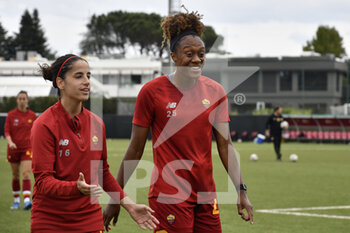 2021-10-31 - Claudia Ciccotti of AS Roma Women and Allyson Swaby of AS Roma Women during the Serie A match between A.S. Roma Women and U.S. Sassuolo Calcio at the stadio Agostino Di Bartolomei Trigoria on 31 October, 2021 in Trigoria, Italy. - AS ROMA VS US SASSUOLO - ITALIAN SERIE A WOMEN - SOCCER
