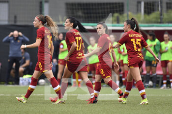2021-10-31 - A.S. Roma Team during the Serie A match between A.S. Roma Women and U.S. Sassuolo Calcio at the stadio Agostino Di Bartolomei Trigoria on 31 October, 2021 in Trigoria, Italy. - AS ROMA VS US SASSUOLO - ITALIAN SERIE A WOMEN - SOCCER