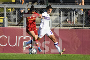 2021-11-13 - Federica Cafferata of ACF Fiorentina and Lucia Guglielmo of AS Roma Women during the Serie A match between A.S. Roma Women and ACF Fiorentina Femmile at the stadio Tre Fontane on 14th of November, 2021 in Rome, Italy. - AS ROMA WOMEN VS ACF FIORENTINA - ITALIAN SERIE A WOMEN - SOCCER