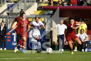 2021-11-13 - Margherita Monnecchi of ACF Fiorentina and Claudia Ciccotti of AS Roma Women  during the Serie A match between A.S. Roma Women and ACF Fiorentina Femmile at the stadio Tre Fontane on 14th of November, 2021 in Rome, Italy. - AS ROMA WOMEN VS ACF FIORENTINA - ITALIAN SERIE A WOMEN - SOCCER