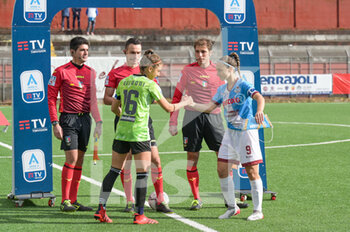 2021-12-11 - The two captains before the kick-off during the Italian Soccer Seria A Women 2021/2022 match between Pomigliano Femminile vs Napoli Femminile on December 11, 2021 at the Stadium Ugo Gobbato in Pomigliano Italy - CALCIO POMIGLIANO VS NAPOLI FEMMINILE - ITALIAN SERIE A WOMEN - SOCCER