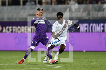 2021-08-28 - Jose' Callejon (ACF Fiorentina) in action against Ola Aina (Torino FC) - ACF FIORENTINA VS TORINO FC - ITALIAN SERIE A - SOCCER