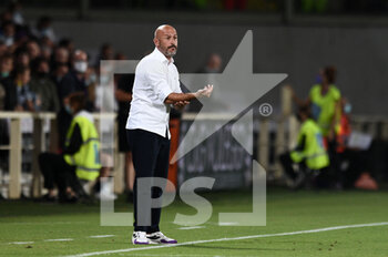 2021-08-28 - Vincenzo Italiano manager of ACF Fiorentina gestures - ACF FIORENTINA VS TORINO FC - ITALIAN SERIE A - SOCCER