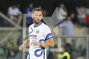 2021-08-27 - Stefan De Vrij - Inter - - HELLAS VERONA FC VS INTER - FC INTERNAZIONALE - ITALIAN SERIE A - SOCCER