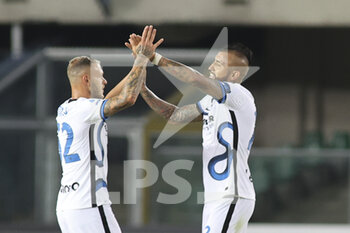 2021-08-27 - Hug between Federico Dimarco and Arturo Vidal - Inter - - HELLAS VERONA FC VS INTER - FC INTERNAZIONALE - ITALIAN SERIE A - SOCCER