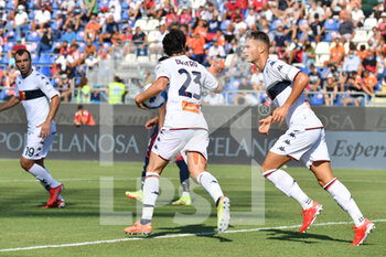 2021-09-12 - Mattia Destro of Genoa, Esultanza, Celebration after scoring goal - CAGLIARI CALCIO VS GENOA CFC - ITALIAN SERIE A - SOCCER