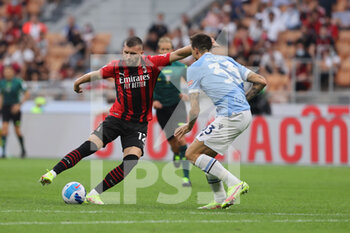 2021-09-12 - Theo Hernandez of AC Milan in action during the Serie A 2021/22 football match between AC Milan and SS Lazio at Giuseppe Meazza Stadium, Milan, Italy on September 12, 2021 - AC MILAN VS SS LAZIO - ITALIAN SERIE A - SOCCER