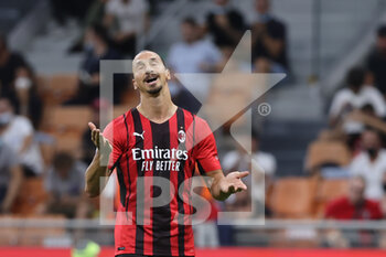 2021-09-12 - Zlatan Ibrahimovic of AC Milan reacts during the Serie A 2021/22 football match between AC Milan and SS Lazio at Giuseppe Meazza Stadium, Milan, Italy on September 12, 2021 - AC MILAN VS SS LAZIO - ITALIAN SERIE A - SOCCER