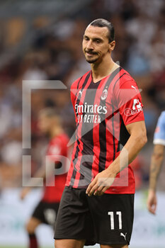 2021-09-12 - Zlatan Ibrahimovic of AC Milan in action during the Serie A 2021/22 football match between AC Milan and SS Lazio at Giuseppe Meazza Stadium, Milan, Italy on September 12, 2021 - AC MILAN VS SS LAZIO - ITALIAN SERIE A - SOCCER