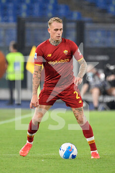 2021-09-12 - Rick Karsdorp of AS Roma in action during the  Italian Football Championship League A 2021/2022 match between AS Roma vs US Sassuolo at the Olimpic Stadium in Rome. - AS ROMA VS US SASSUOLO - ITALIAN SERIE A - SOCCER