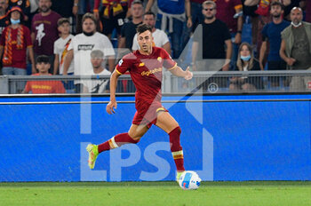 2021-09-12 - Stephan El Shaarawy of AS Roma in action during the  Italian Football Championship League A 2021/2022 match between AS Roma vs US Sassuolo at the Olimpic Stadium in Rome. - AS ROMA VS US SASSUOLO - ITALIAN SERIE A - SOCCER