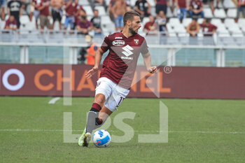 2021-09-12 - Marco Pjaca (Torino FC) controls the ball - TORINO FC VS US SALERNITANA - ITALIAN SERIE A - SOCCER