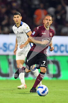 2021-09-18 - Salernitana's forward Franck Ribery control the ball  - US SALERNITANA VS ATALANTA BC - ITALIAN SERIE A - SOCCER