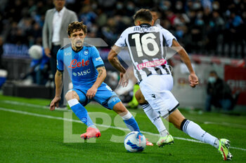 2021-09-20 - Nahuel Molina (Udinese) in action against Mario Rui (Napoli) - UDINESE CALCIO VS SSC NAPOLI - ITALIAN SERIE A - SOCCER