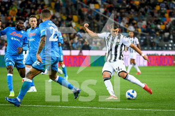2021-09-20 - Lazar Samardzic (Udinese) tries to score a goal - UDINESE CALCIO VS SSC NAPOLI - ITALIAN SERIE A - SOCCER