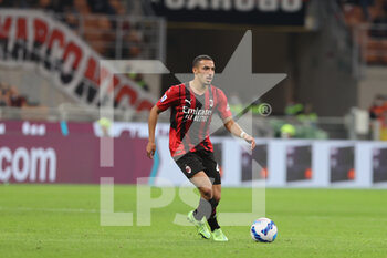 2021-09-22 - Ismael Bennacer of AC Milan in action during the Serie A 2021/22 football match between AC Milan and Venezia FC at Giuseppe Meazza Stadium, Milan, Italy on September 22, 2021 - AC MILAN VS VENEZIA FC - ITALIAN SERIE A - SOCCER
