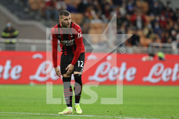 2021-09-22 - Ante Rebic of AC Milan during the Serie A 2021/22 football match between AC Milan and Venezia FC at Giuseppe Meazza Stadium, Milan, Italy on September 22, 2021 - AC MILAN VS VENEZIA FC - ITALIAN SERIE A - SOCCER