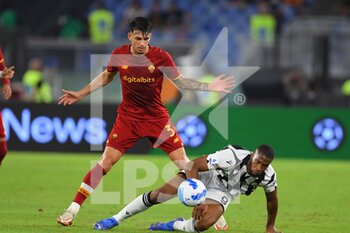 2021-09-23 - ROME, ITALY - September 23  : Norberto Beto  (R) of
Udinese  in action against  Roger Ibanez (L) of AS Roma  during the  Serie A soccer match between  AS Roma and  Udinese  at  Stadio Olimpico on September 23,2021 in Rome Italy - AS ROMA VS UDINESE CALCIO - ITALIAN SERIE A - SOCCER