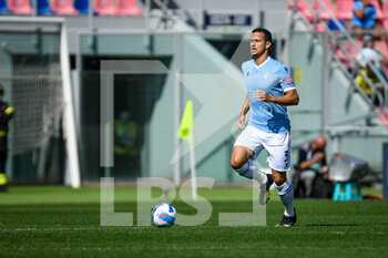 2021-10-03 - Luiz Felipe (Lazio) portrait in action - BOLOGNA FC VS SS LAZIO - ITALIAN SERIE A - SOCCER