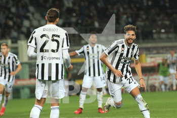 2021-10-02 - Manuel Locatelli (Juventus FC) celebrates the goal - TORINO FC VS JUVENTUS FC - ITALIAN SERIE A - SOCCER