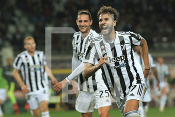 2021-10-02 - Manuel Locatelli (Juventus FC) celebates the goal - TORINO FC VS JUVENTUS FC - ITALIAN SERIE A - SOCCER