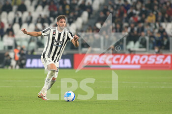 2021-10-17 - Manuel Locatelli (Juventus FC) - JUVENTUS FC VS AS ROMA - ITALIAN SERIE A - SOCCER