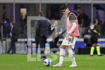 2021-10-24 - Alvaro Morata of Juventus FC warms up during the Serie A 2021/22 football match between FC Internazionale and Juventus FC at Giuseppe Meazza Stadium, Milan, Italy on October 24, 2021 - INTER - FC INTERNAZIONALE VS JUVENTUS FC - ITALIAN SERIE A - SOCCER