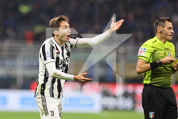 2021-10-24 - Federico Chiesa of Juventus FC reacts during the Serie A 2021/22 football match between FC Internazionale and Juventus FC at Giuseppe Meazza Stadium, Milan, Italy on October 24, 2021 - INTER - FC INTERNAZIONALE VS JUVENTUS FC - ITALIAN SERIE A - SOCCER