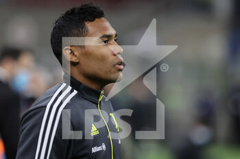 2021-10-24 - Alex Sandro of Juventus FC during the Serie A 2021/22 football match between FC Internazionale and Juventus FC at Giuseppe Meazza Stadium, Milan, Italy on October 24, 2021 - INTER - FC INTERNAZIONALE VS JUVENTUS FC - ITALIAN SERIE A - SOCCER