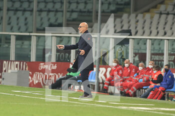 2021-10-22 - Davide Ballardini (Head Coach Genoa CFC) - TORINO FC VS GENOA CFC - ITALIAN SERIE A - SOCCER