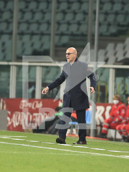 2021-10-22 - Davide Ballardini (Head Coach Genoa CFC) - TORINO FC VS GENOA CFC - ITALIAN SERIE A - SOCCER