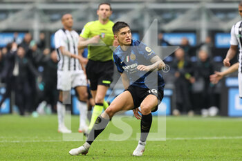 2021-10-31 - Joaquin Correa of FC Internazionale celebrates after scoring a goal during the Serie A 2021/22 football match between FC Internazionale and Udinese Calcio at Giuseppe Meazza Stadium, Milan, Italy on October 31, 2021 - INTER - FC INTERNAZIONALE VS UDINESE CALCIO - ITALIAN SERIE A - SOCCER