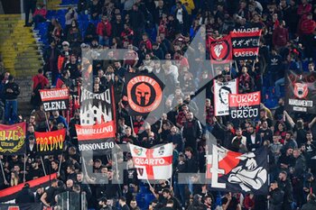 2021-10-31 - Supporters of AC Milan during the  Italian Football Championship League A 2021/2022 match between AS Roma vs AC Milan at the Olimpic Stadium in Rome  on 31 October  2021. - AS ROMA VS AC MILAN - ITALIAN SERIE A - SOCCER
