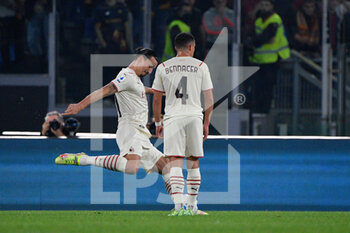 2021-10-31 - Zlatan Ibrahimovic (AC Milan) goal 0-1 during the  Italian Football Championship League A 2021/2022 match between AS Roma vs AC Milan at the Olimpic Stadium in Rome  on 31 October  2021. - AS ROMA VS AC MILAN - ITALIAN SERIE A - SOCCER