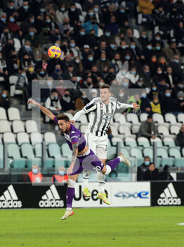 2021-11-06 - Daniele Rugani (Juventus FC) vs Gaetanno Castrovilli (ACF Fiorentina) - JUVENTUS FC VS ACF FIORENTINA - ITALIAN SERIE A - SOCCER