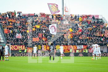 2021-11-07 - Fans of Roma - VENEZIA FC VS AS ROMA - ITALIAN SERIE A - SOCCER