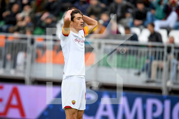 2021-11-07 - 1Roma's Bryan Cristante reacts after missing a goal - VENEZIA FC VS AS ROMA - ITALIAN SERIE A - SOCCER